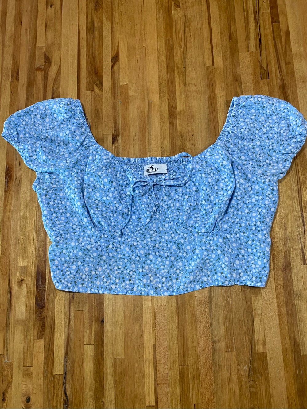 Hollister Blue White Floral Puff Sleeve Ruched Top Large